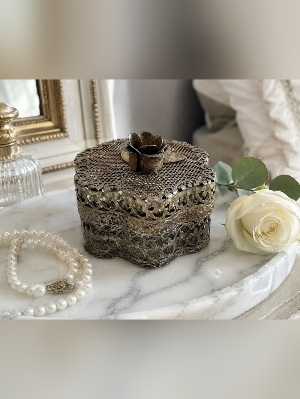 Vintage Silver Tone Filigree Trinket Box Floral Rose Lid Small Jewelry Keepsake
